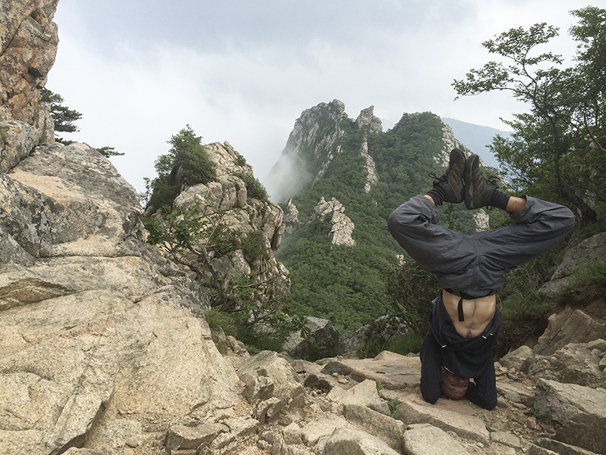 Seoraksan guided hike in South Korea
