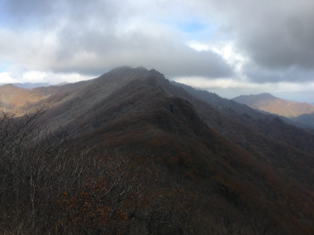 Guided hikes in South Korea