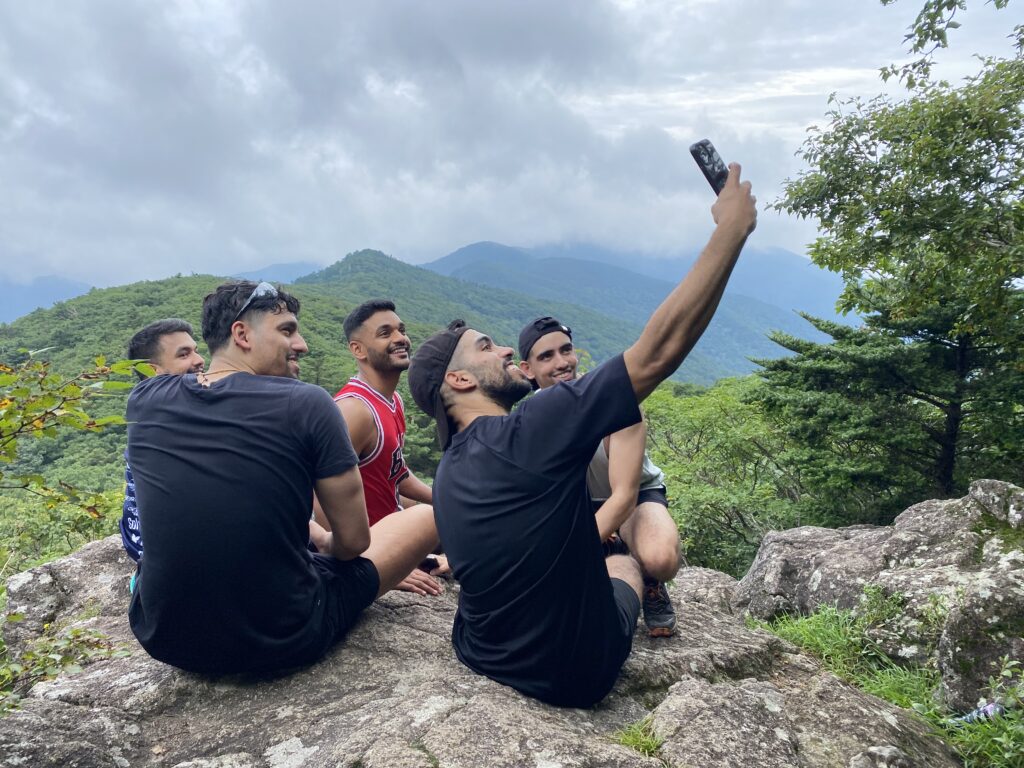 Jirisan multi-day traverse hike South Korea