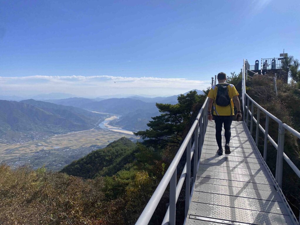 south korea hiking tours